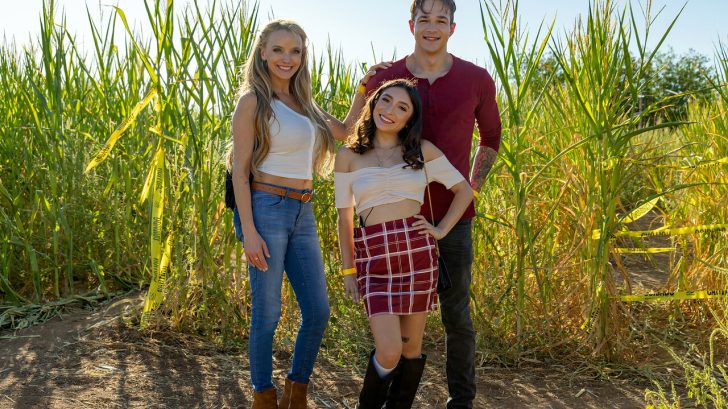 shared accummodation chanel camryn - tifa blow job lilly sincere
