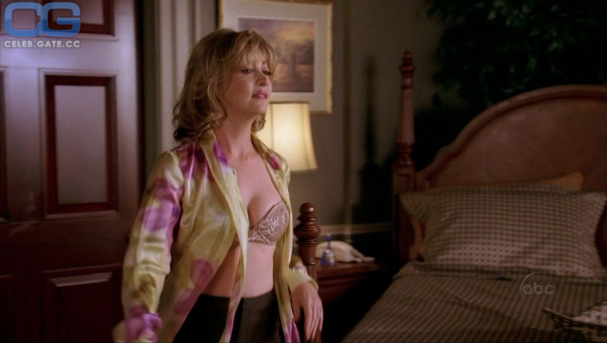 Best of nikitaknight porn brian mckinley share sharon lawrence naked photos