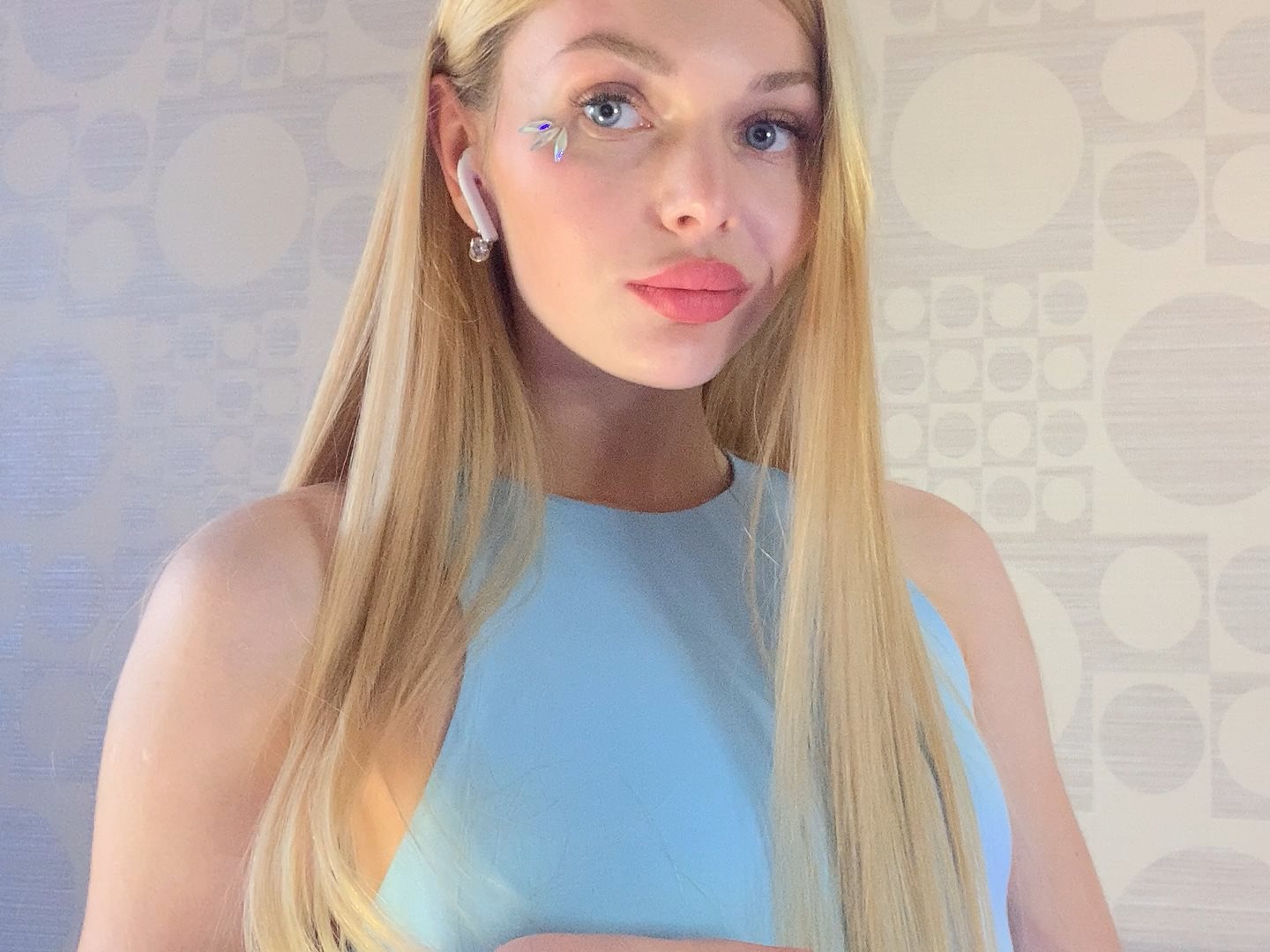 tiny boobs webcam - mistress sofia zero 2 porn