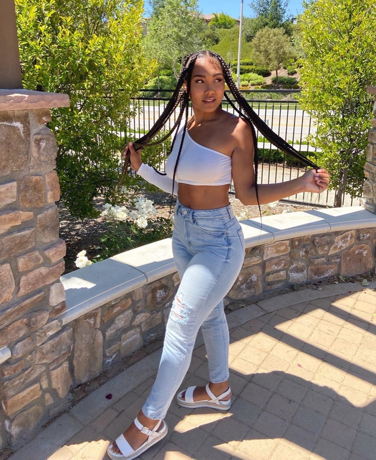 parker mckenna posey nude - big curvy olivia onlyfans crying anal compilation