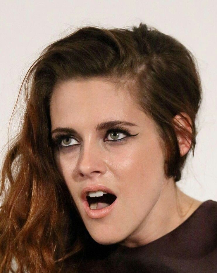 kristen stewart in porn - nude surfer guys cheerleader striptease
