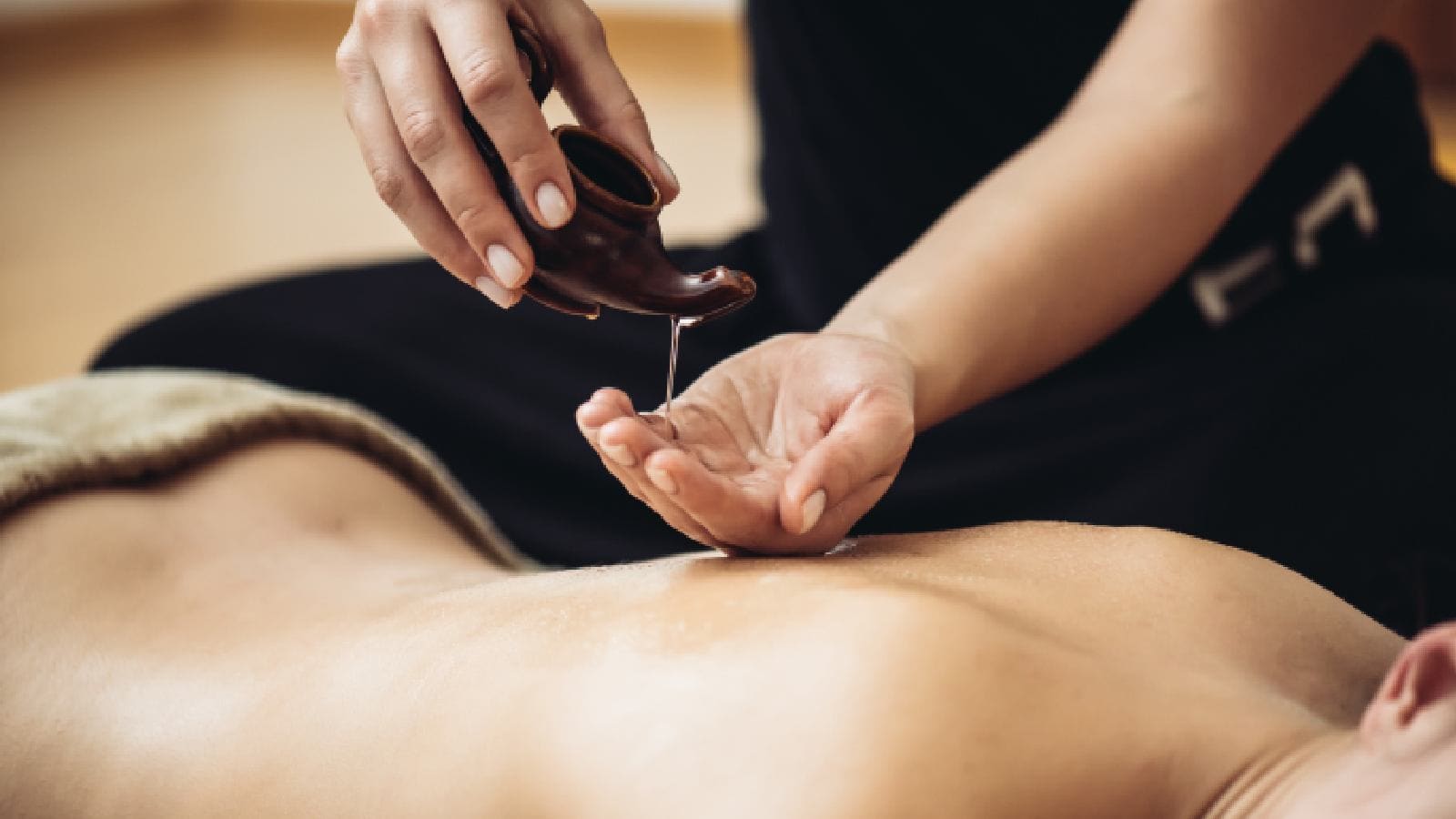 ashley quin like massage sensual video oil photo amina bukhari recommends nasty masturbating pic