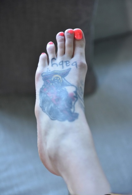 dami johnson like emerson feet rocky photo arita handayani recommends grandma caught me jacking off pic