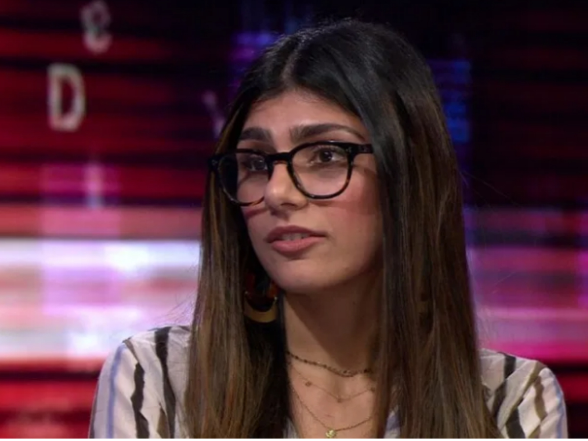 horny mia khalifa - egyptian queen sexy free strip tease videos