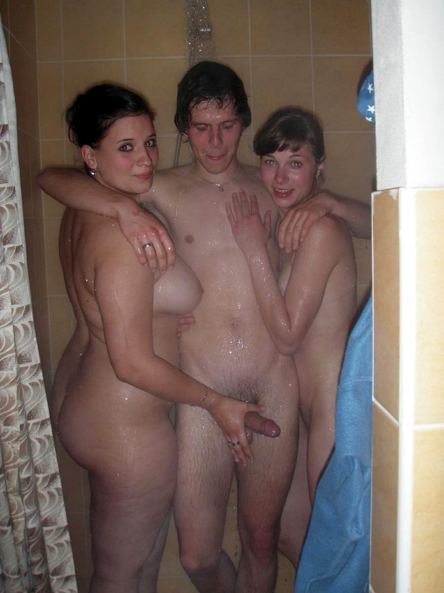 showering together naked - hailee steinfeld naked jamie markeigh
