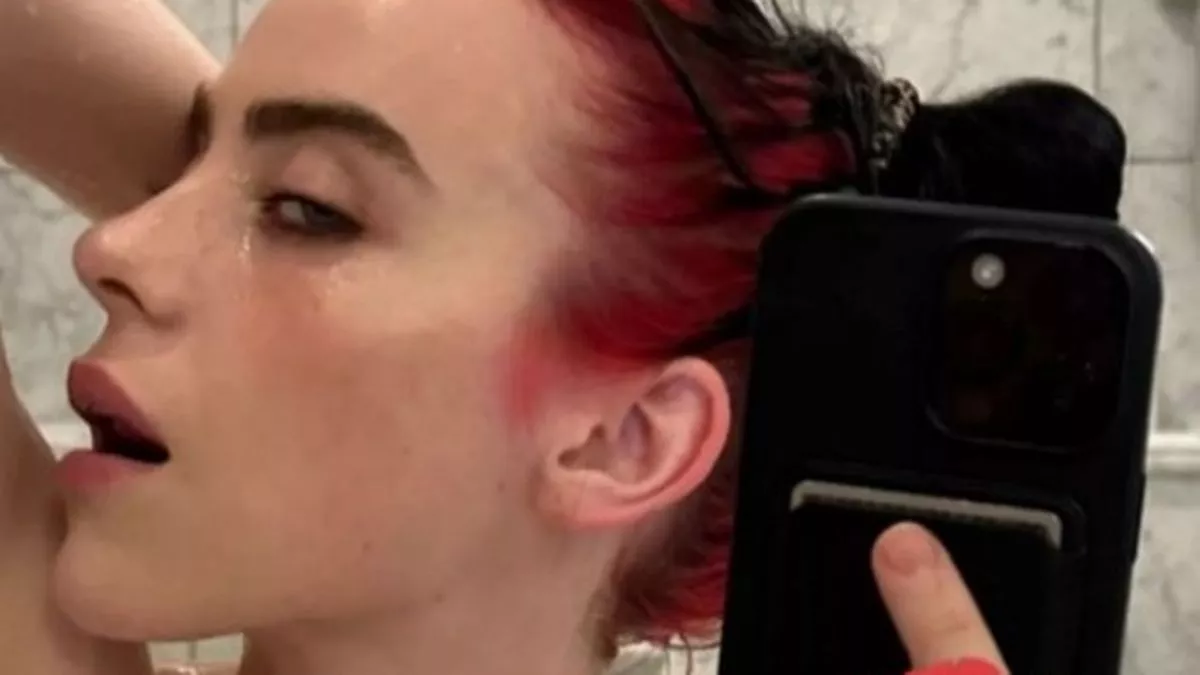 attila bokor recommends Billie Eilish Nude