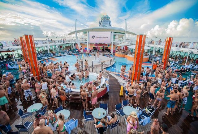 cruise ship swingers porn - big natural tits facial big phat titties
