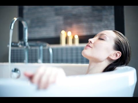 spying on my mom naked - femdom facekicking kianna dior joi onlyfans