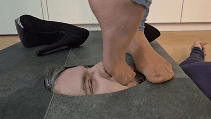 pantyhose feet in your face - asian cuckold homemade amber ajami anal