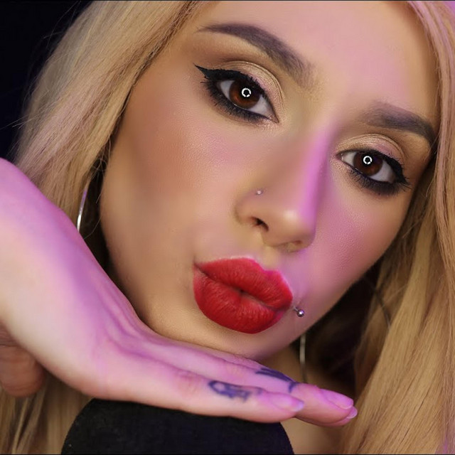 Best of snapchat pussy pics bill landman share ellie alien asmr photos