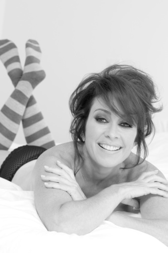 Gorgeous and nude regan hot Patrica Heaton Sexy im wald