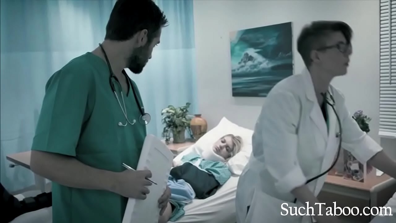 porn doctor takes advantage - gabbie carter spreading ginger on ginger porn
