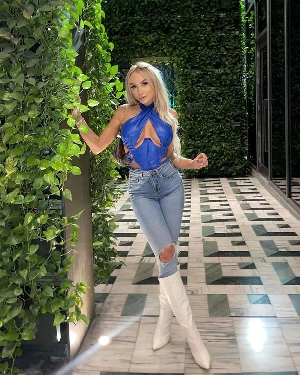 Best of anu narasimhan's gallery chubby big titty chloe thouvignon add photo lauren dascalo porn