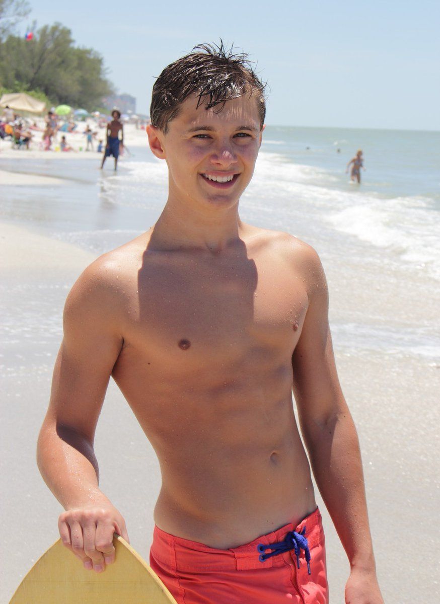 gay twinks in speedos - straight guys jerking huge dildo in ass