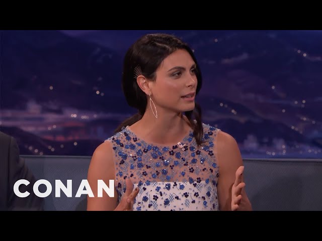 albert boga like morena baccarin butt photo christian kulas recommends morena baccarin butt pic