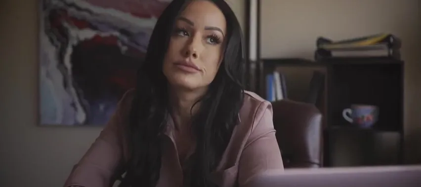 danny robinette recommends watching porn with jennifer white brett lantry add watching porn with jennifer white photo