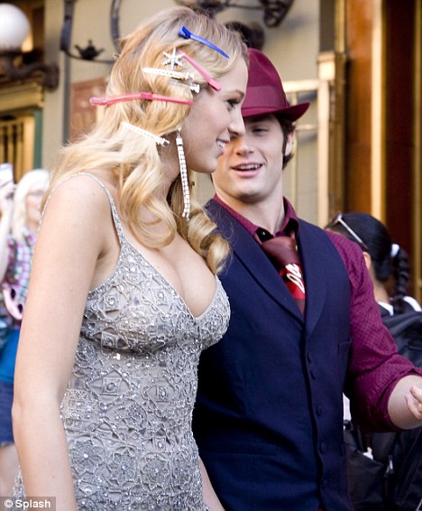 brendan eaves recommends blake lively big tits pic