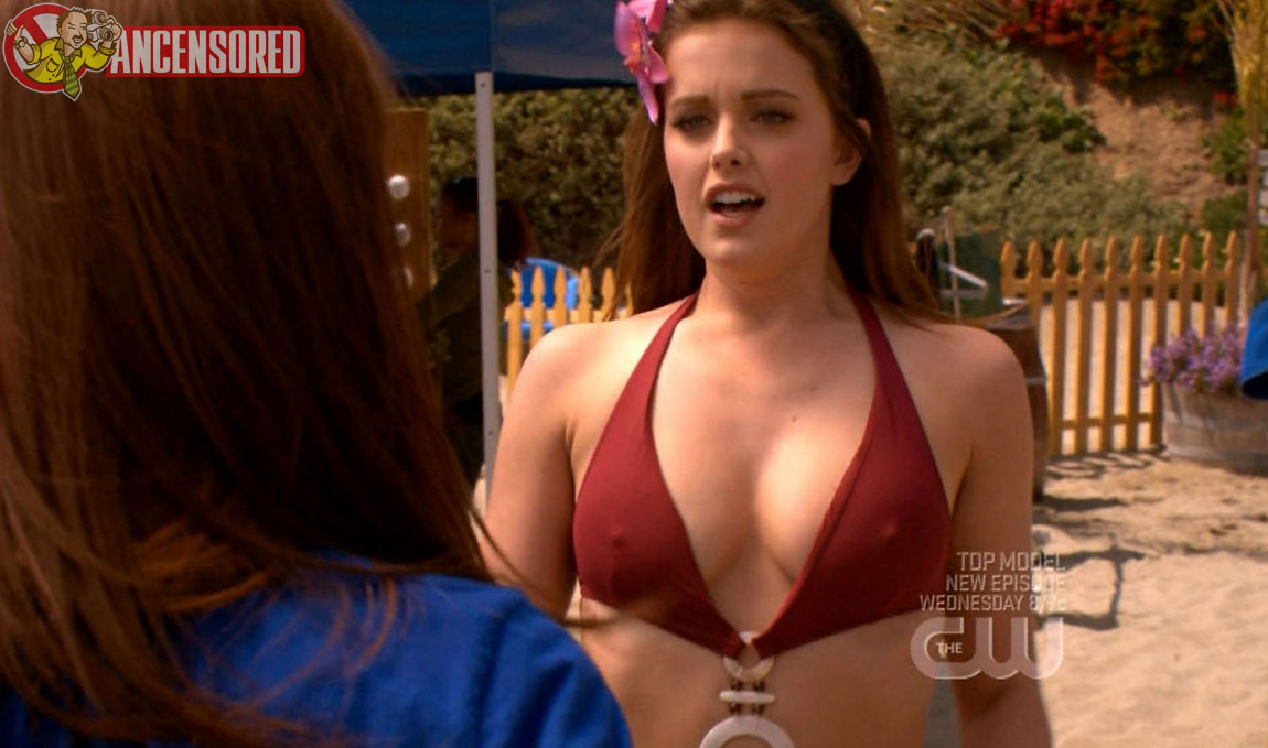 ashley newbrough nude - porn trios caseros bbw flashing boobs