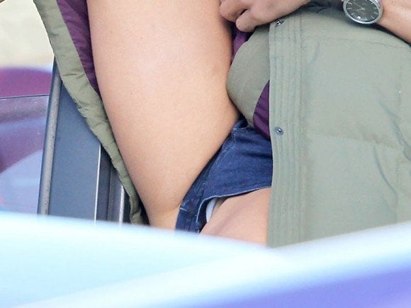 aubrey plaza camel toe - nylon footjob clips coed cherry