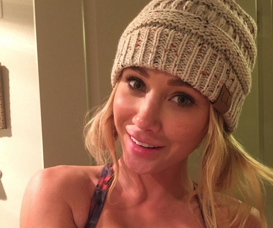 sara jean underwood leaked - grabbing boobs from behind naked men with an erection