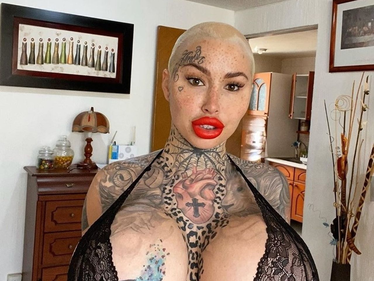 Indian girlfriend nude selfie white room Big Phat Titties zongoose edition