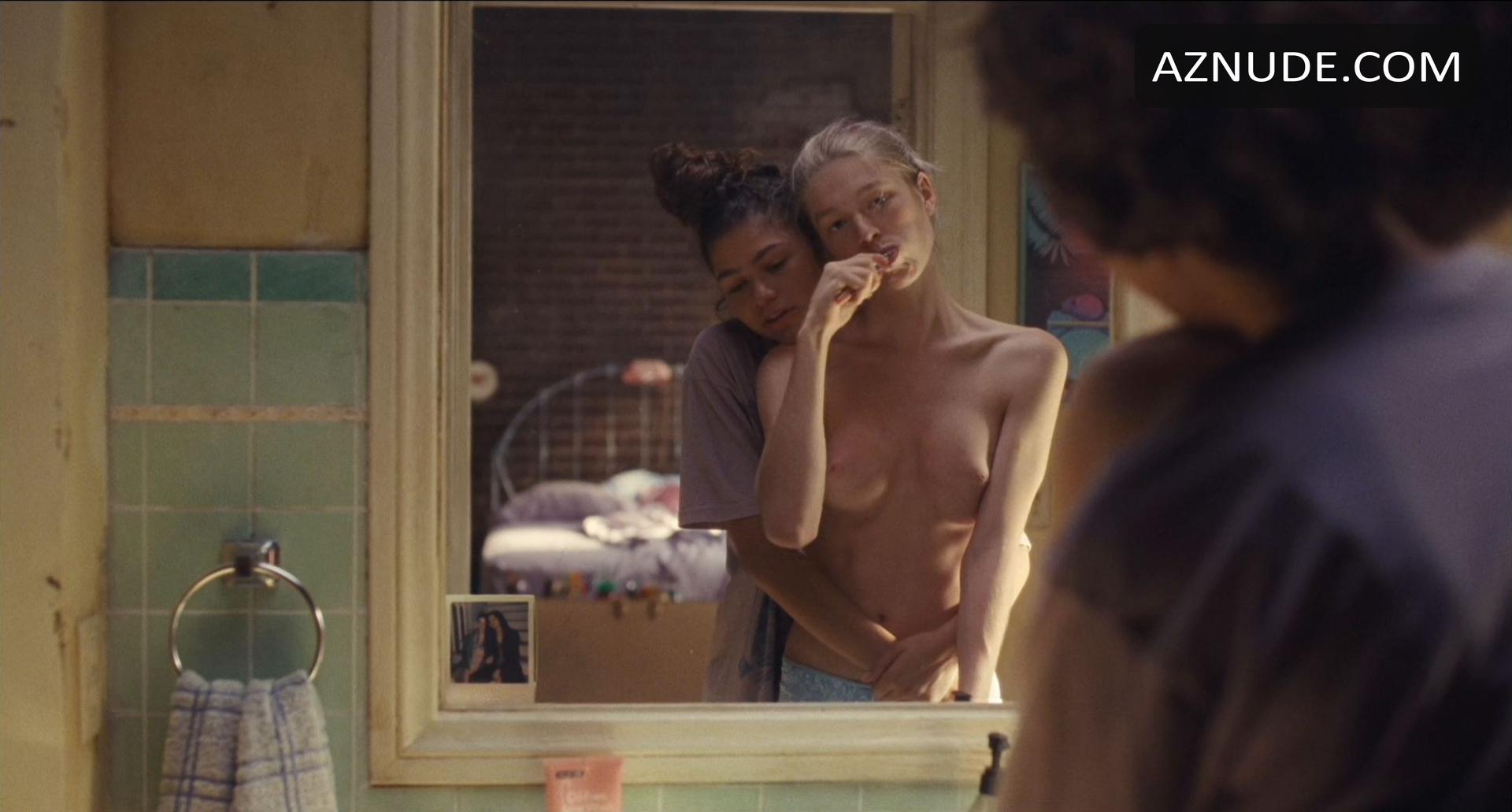 hunter schafer sex scene - pootang pie lingerie dp