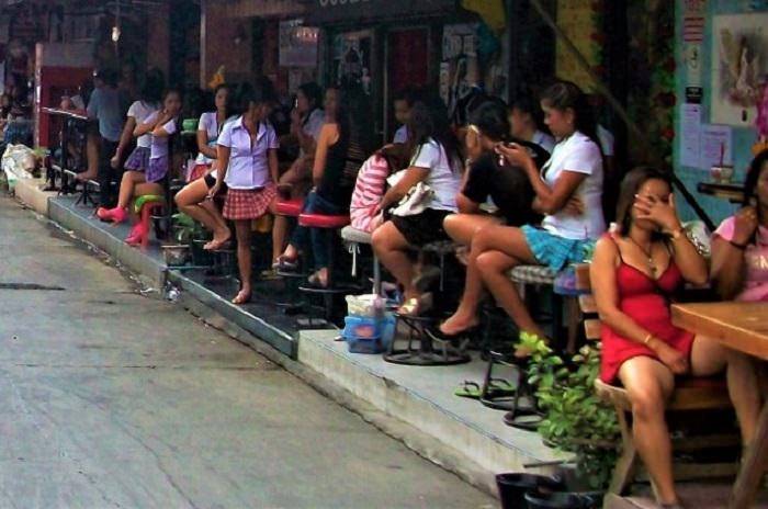 blake hampton like blow job bars thailand photo don anselmi recommends blow job bars thailand pic