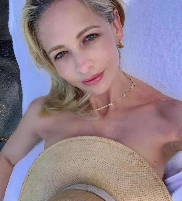 caitlan gibson recommends sarah michelle gellar porn pic