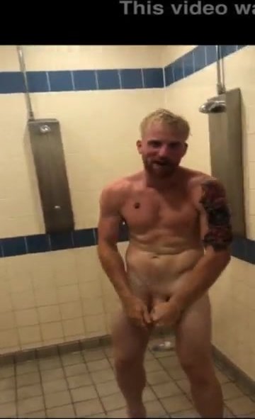 dale hollingsworth recommends straight guys nude together pic