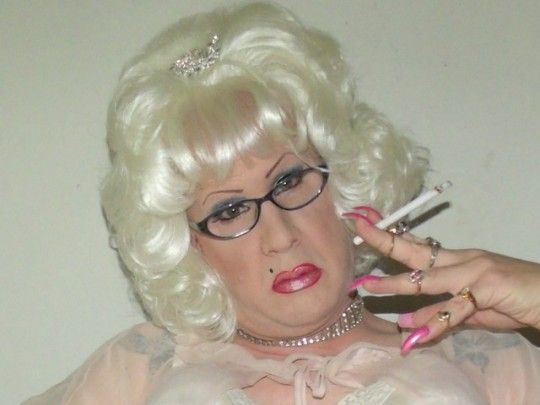 crazycrissy smoking - backroom casting tanya love jadeteen