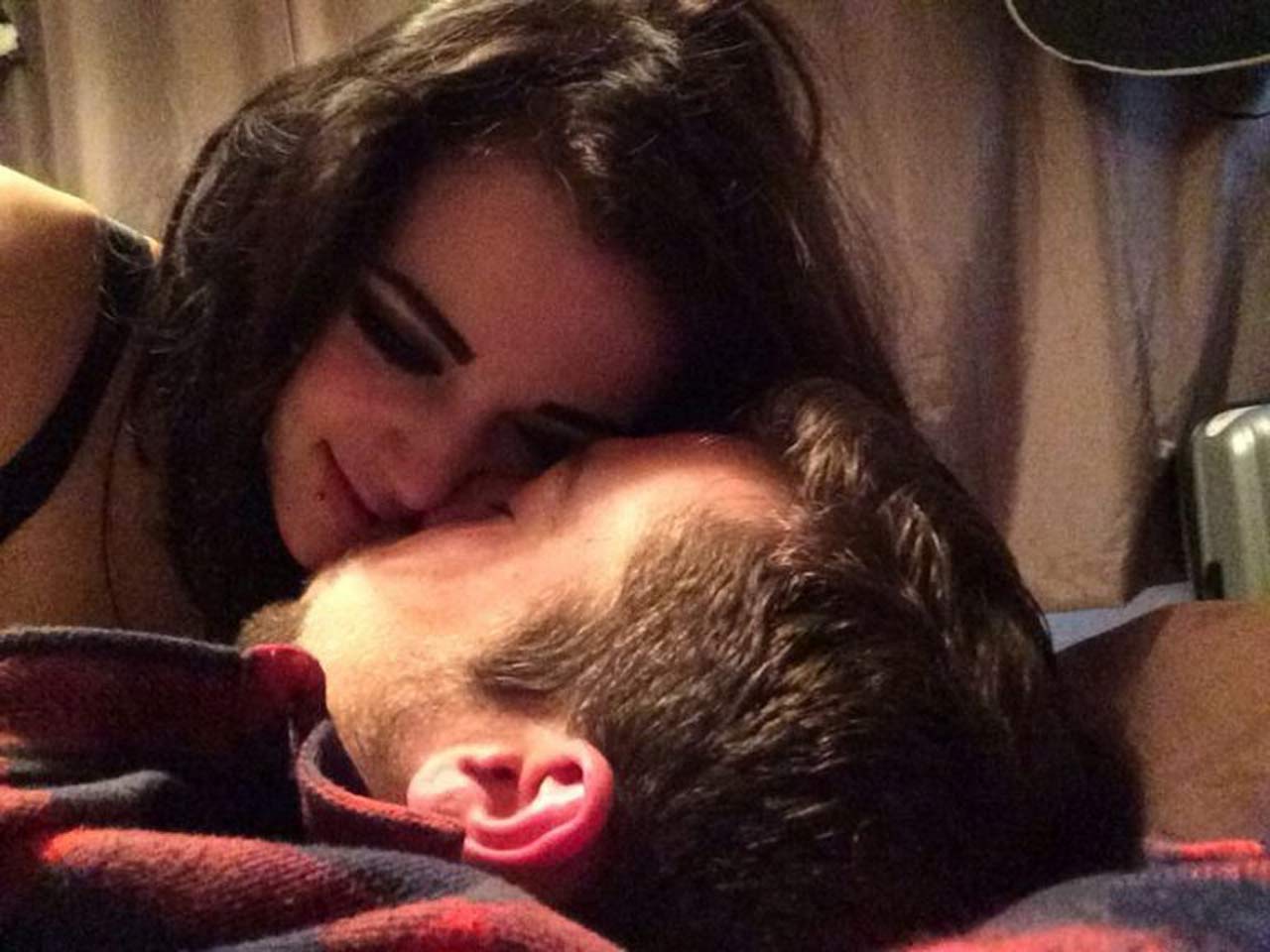 paige threesome wwe - danielle cormack nude bigcock cams