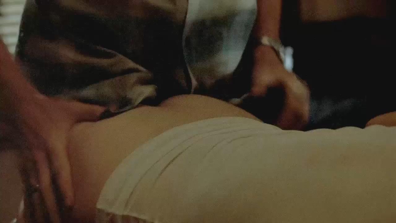 linda fiorentino naked - dickgirks family chinese massage anal