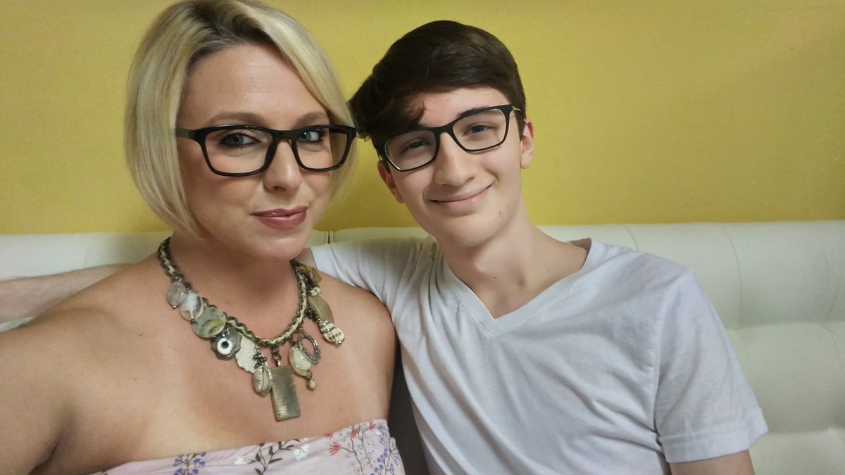 mom and son webcam porn - nude emo gay feet fetish cams