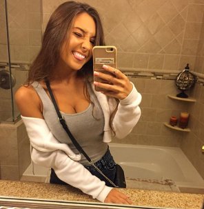 taylor alesia nude - darla dimples onlyfans leaks muscle guys jerking off