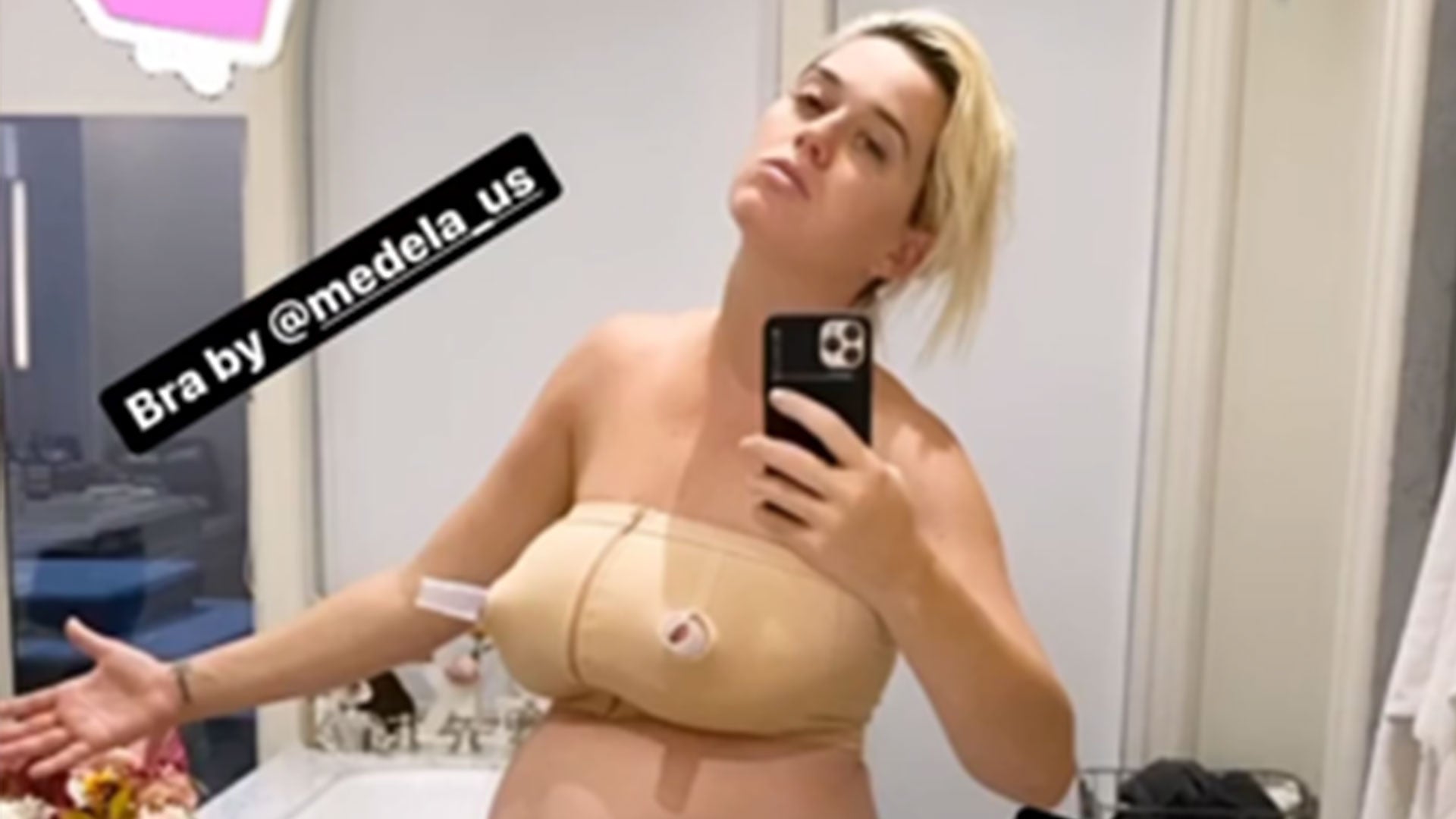 chuck sizzle recommends Katy Perry Naked Boobs