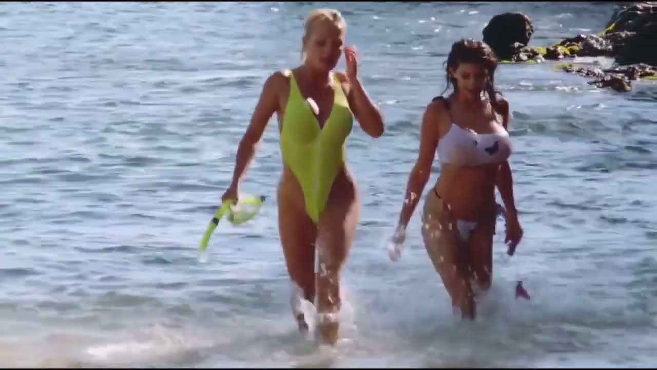 allan chandra recommends huge tits at beach pic