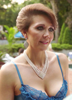 damian goodman recommends maggie gyllenhaal boobs pic