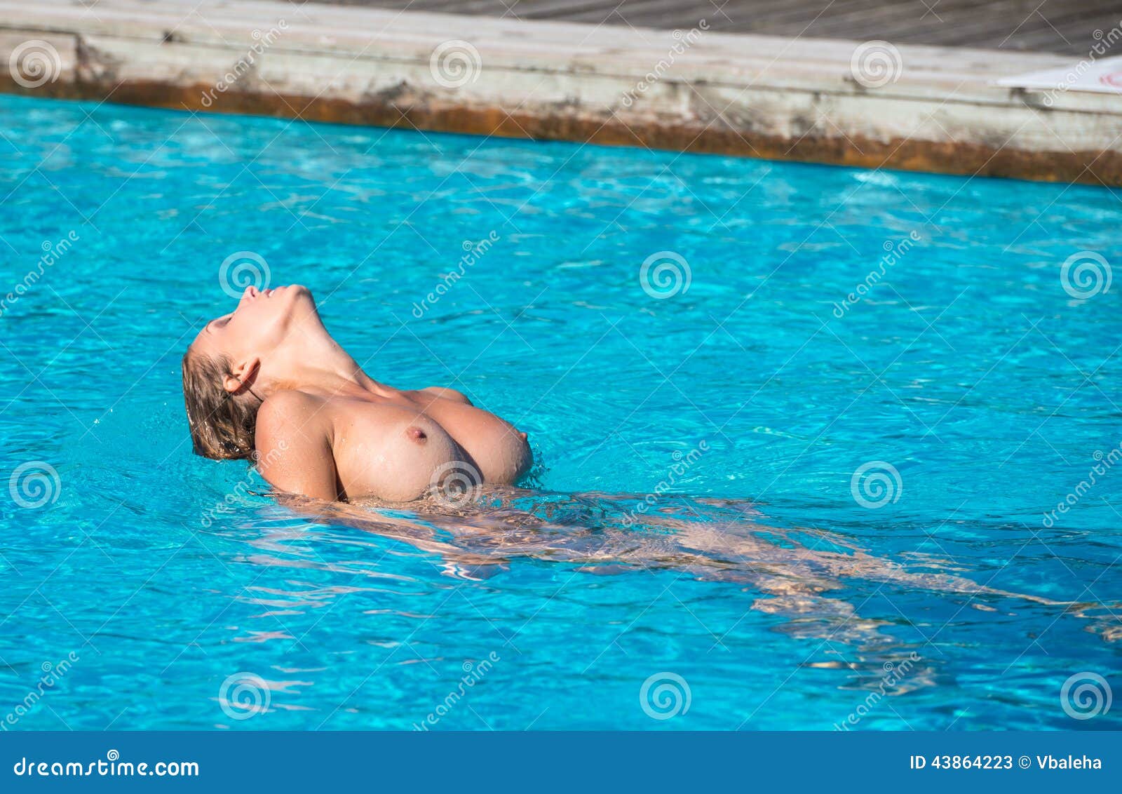 angelina bellino like in swimming pool nude photo buu nguyen recommends dirty demi porno pic