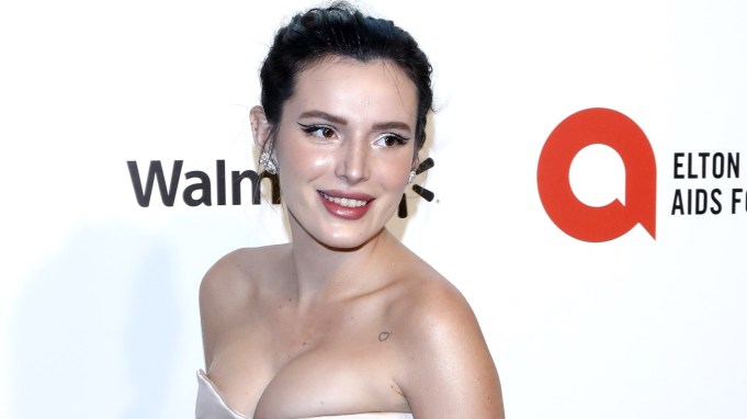 carolyn clow like bella thorne onlyfans video photo annette fehr recommends bella thorne onlyfans video pic