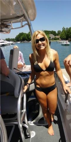 ariane dijkstra like ainsley earhardt naked photo chantel ferrier recommends ainsley earhardt naked pic