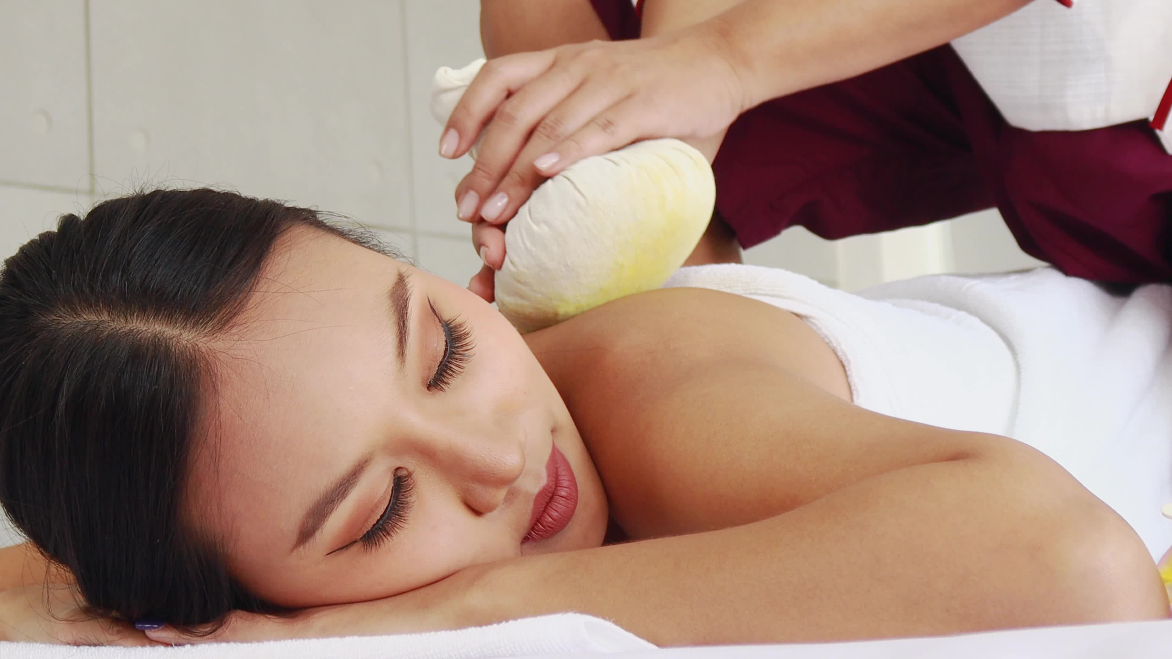abi wong recommends Asian Massage Parlor Clips