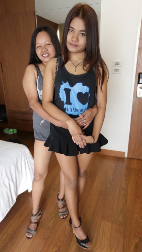 asim shabir recommends Asian Mother And Daughter Porn