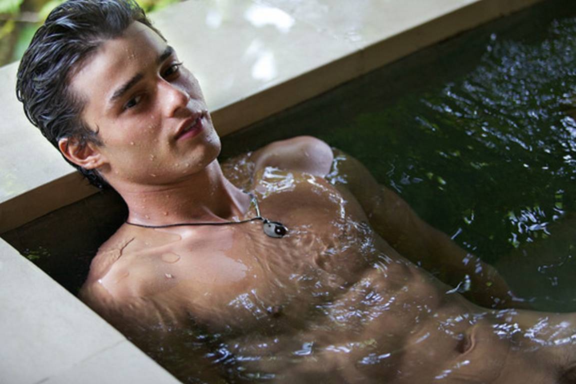 kevin warhol and andre boleyn - naked men strip adult webcam videos