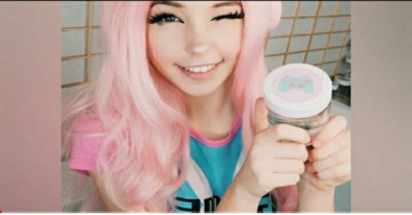 chris kunz recommends Belle Delphine Christmas