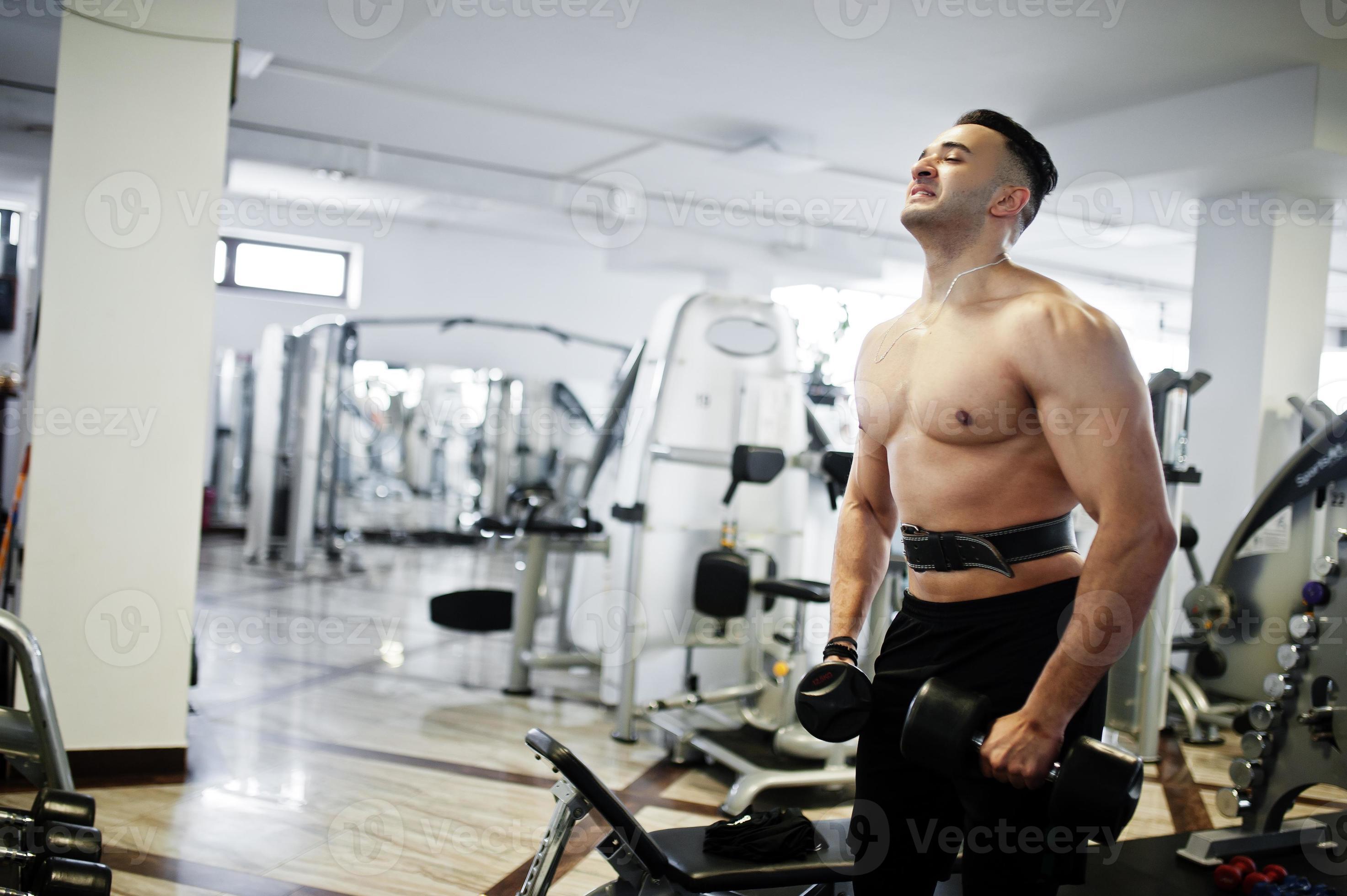chris mallon like in gym naked men the photo bernie boulton recommends lisa aires porn pic