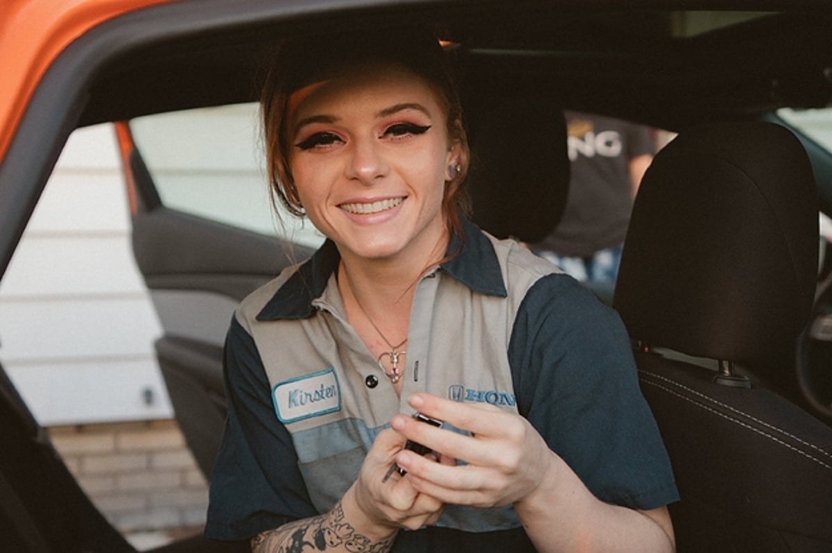 amy binder recommends Anniesgarage Onlyfans Leaked