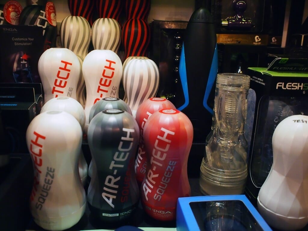 betty bergstrom recommends Bowling Pin Fleshlight