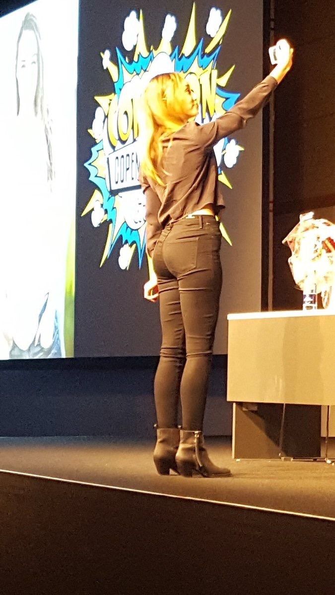 alycia debnam carey butt bi cocks alycia debnam carey butt
