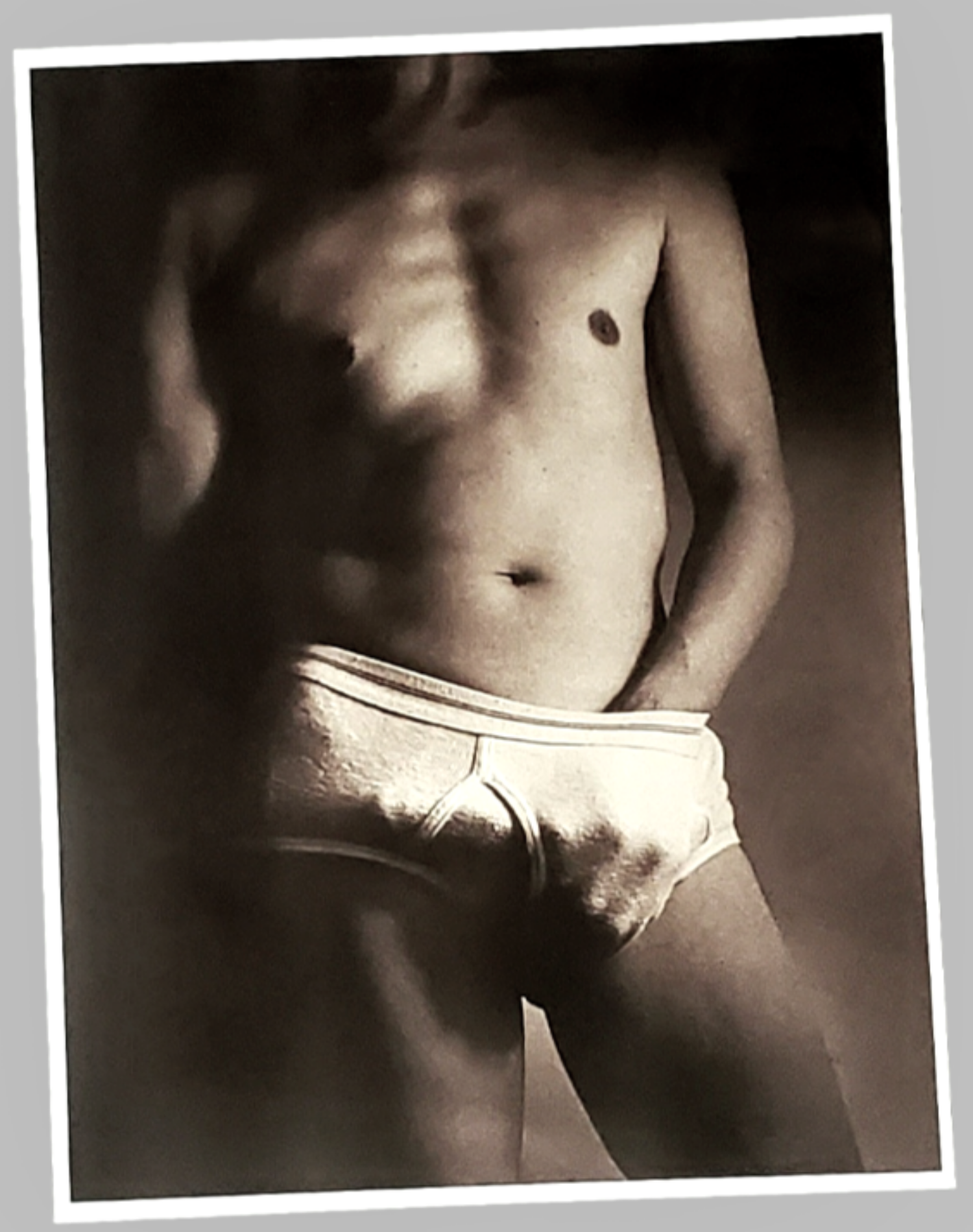 angela devereux recommends nude male bulge pic