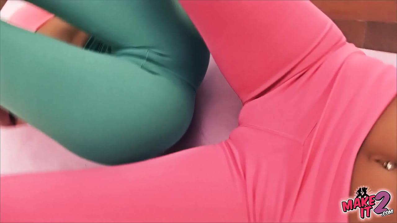 Best of Lesbian cameltoe porn